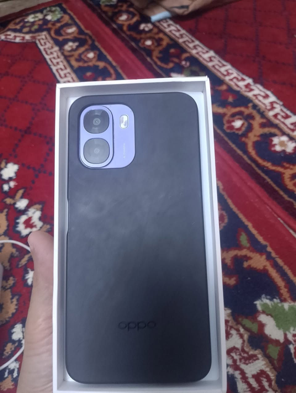 السلام عليكم 
جهاز اوبو Oppo A6X جهاز جديد صار شهر من اخذته 270 بعده بالضمان مالته 
ذاكره 256 بطارية 6000
رايده 225 مجال بسيط ✔️ 
عنوان بغداد ✔️ تواصل واتساب 
***********
