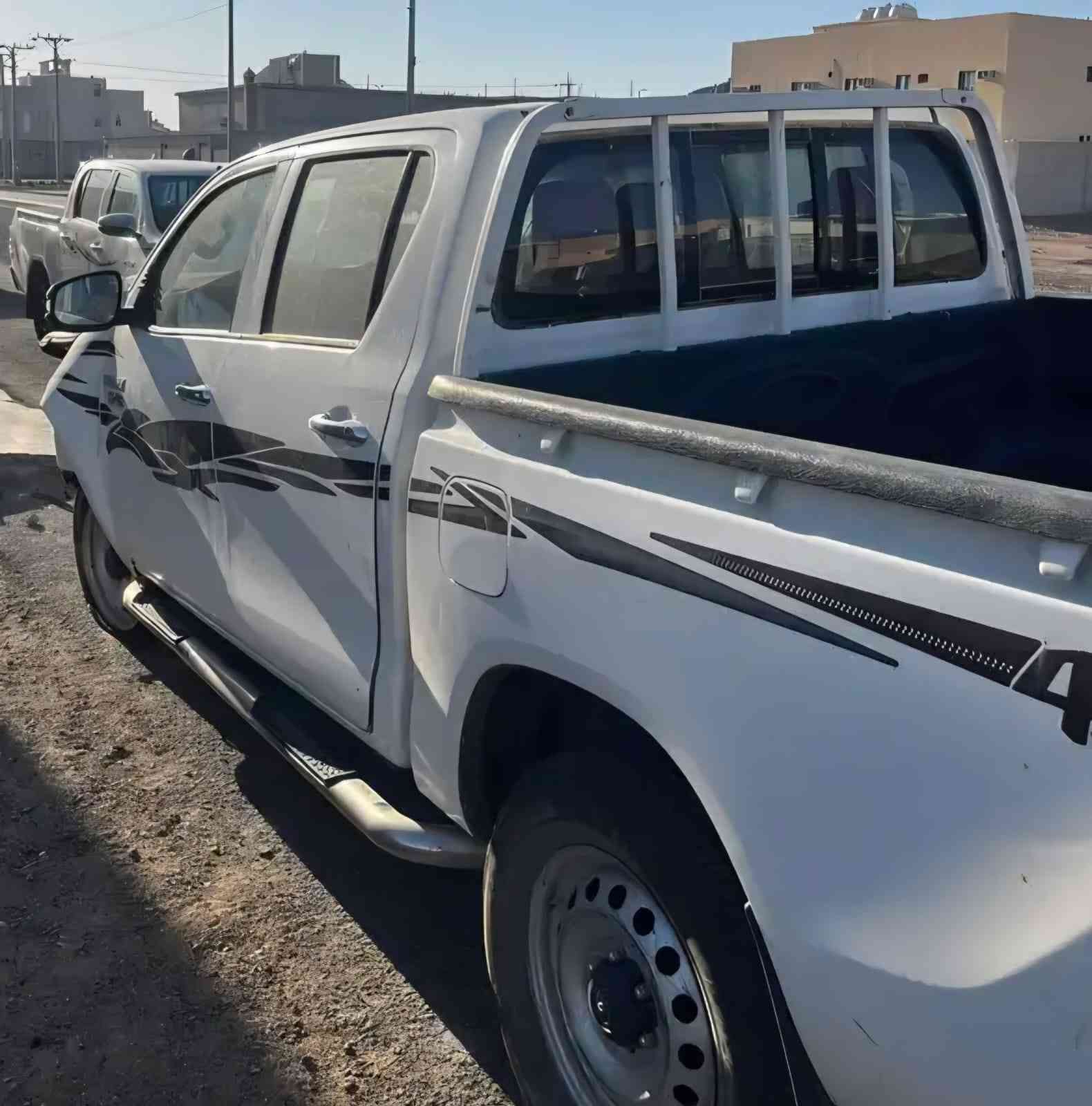 السلام عليكم ورحمه الله 🌹

للبيع تيوتا بيك اب

موديل 2022

السياره باسمي شخصي رقم اربيل جديد

السياره تحويل مباشر سنويه وهزه جديد

سابقا كفاله عامه خليجي 

السعر 📍(( 90$ ورقه )  وبي مجال بسيط

ملاحظه:::# توصل اي محافظه تريدها 

حسب الاتفاق 
للاستفسار اكثر اتصال أو وتساب 

***********
