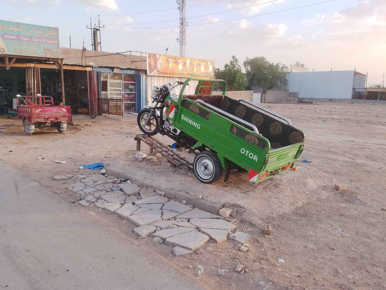 السلام عليكم ستوته موديل 22 للبيع واحد 700 وبيهه مجال قليل بغداد النهروان ***********

