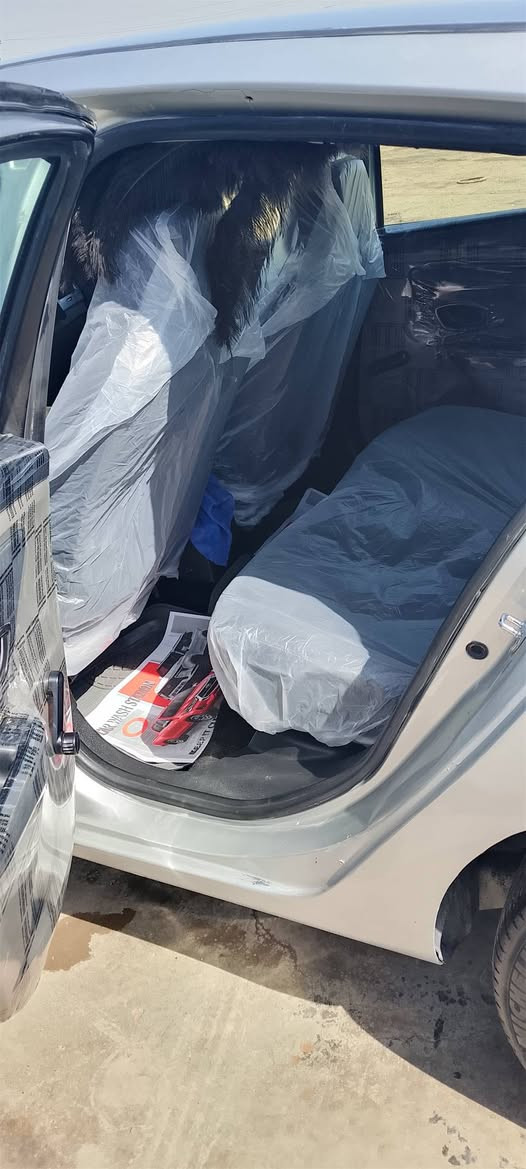 للبيع رينو مديل 2013كفاله مذب عليهه ربع محرك كير كفاله صدر جديد منيدك للشارع مكان ديالى مراوس هم يرهم للستفسار اكثر اتصال وبيك خير وتدلل ***********سعر ب75وبيهه مجال
