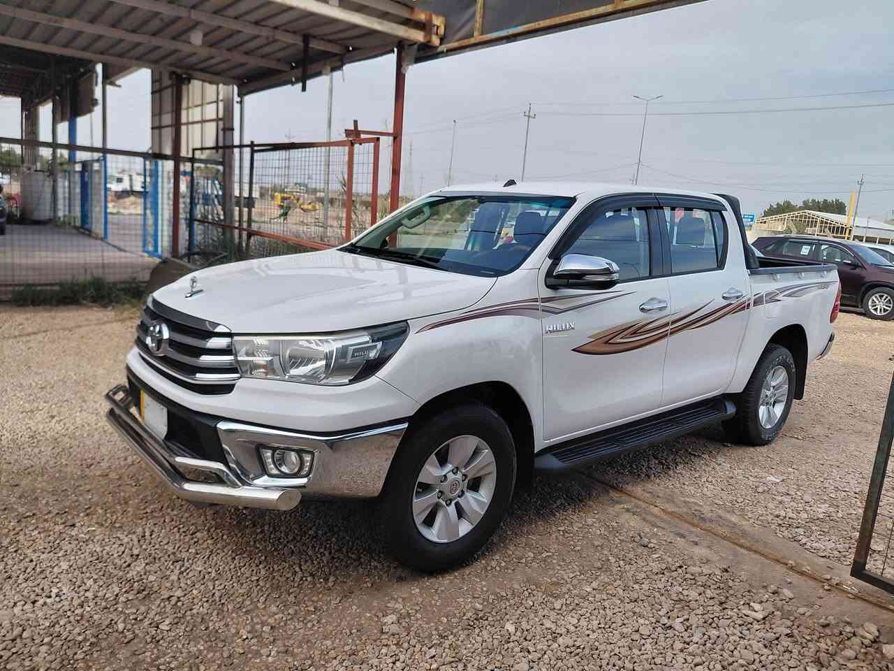 تويوتا هايلوكس 2017 فور ويل 4 سلندر كويتي رقم بغداد سعره 235 سونار مرفق بالمنشور السياره جاهره محرك مامفتوح مكاني بابل 
***********
