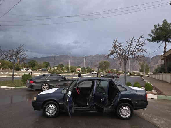 بەلەش بەلەش ماڵی فەقیر 
ئۆپڵ ڤیکترا مۆدیل 1990 ئارم پلاستیک هەولێر بەشەرتی سەیتەرەو مەفرەزەو دایرەی مروور هەموو کوردستان پی بگەری بەشەرت مەکینە شانزە زۆر مەزبووت
گێروو مەکینەو کارەبایو ریۆشتنو لیخورینی زۆر مەزبوتە موس براوەی نیە ناو دەری ریکو پیکە پیش لیوک لۆکە سەخفو شانی جوانە ماڵی فەقیرەو بەنزین ناخوات 
گەرمی فڵچە گێچ لەیت سەکن گشتی مەزبووتە تایەو ویل پاتری خاوێنە 
شوێن رانیە *********** قفڵی $14 رانية
