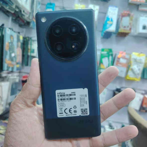 انفنكس. زيرو 40 ذاكره. (512/رام 8+3) بطاريه 5000. (***********) للتواصل
جهاز مكفول كفاله عامه. بدون كارتون فقط شاحن جديد اصلي.    جهاز سعره 250.   والله عمي بلاش.  60 فريم ببجي.
