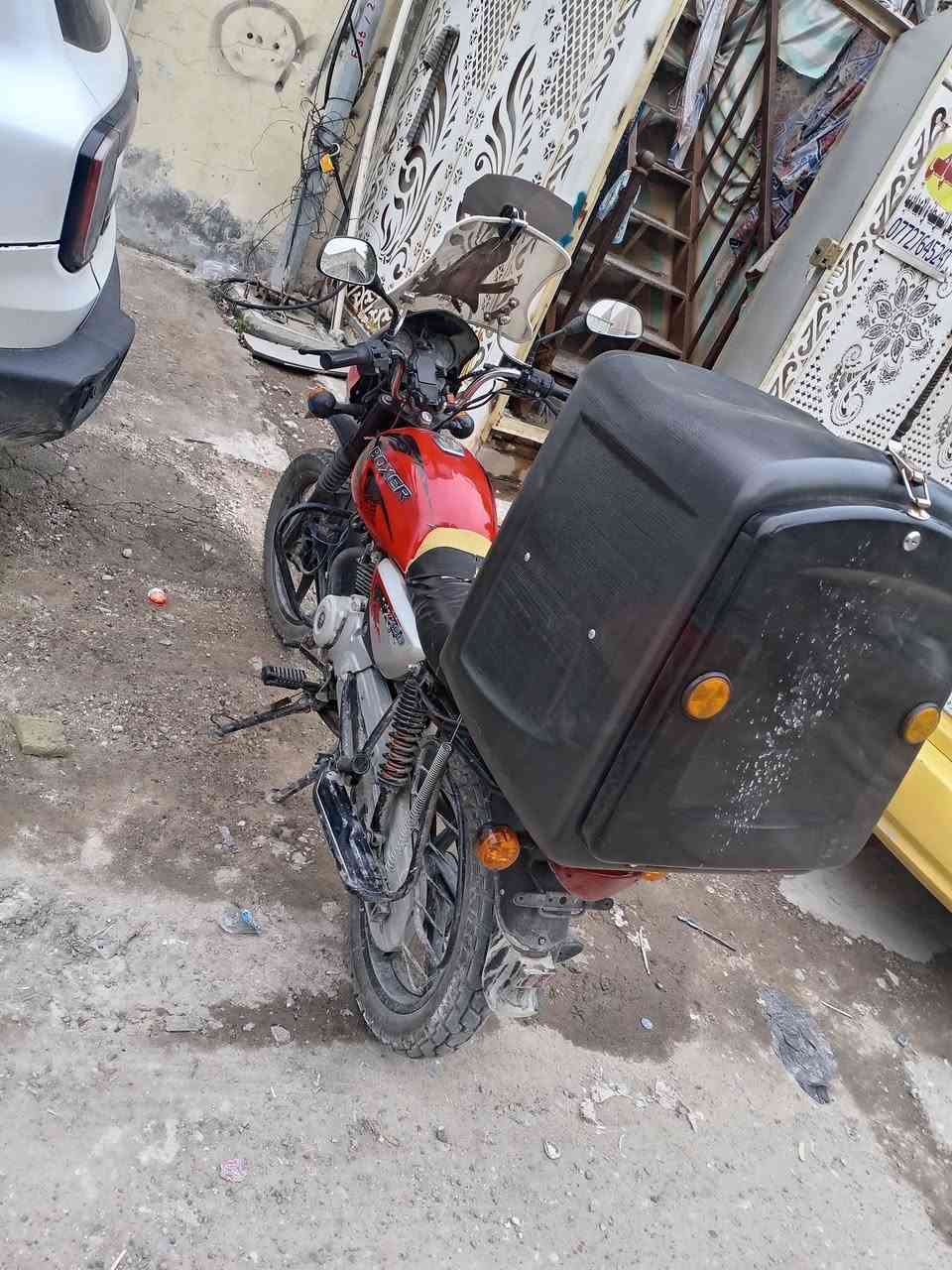 سلام عليكم مديل ٢٣رقم بغداد للبيع ***********دراجه عليه ادامه كامله منك لشارع
