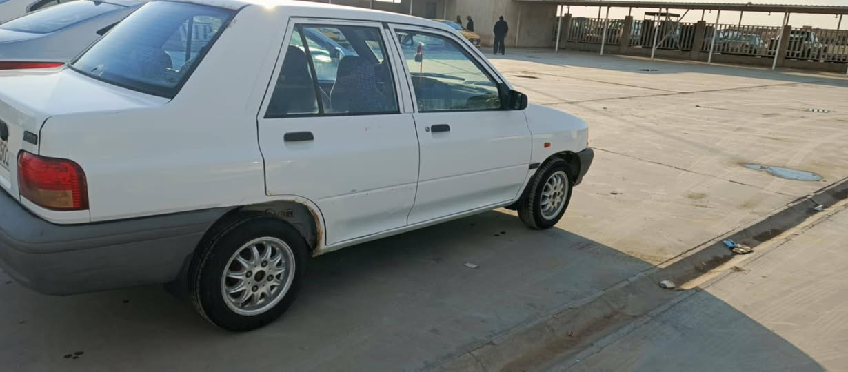 سلام عليكم سايبه 18 رقم وهزه جديده مكفوله كير ومحرك وتبريد تدفه سياره جديده سياره بسمي مكان  السيارة واسط الكوت ‏‪***********‬‏رقم الهاتف سعر ٥٠
