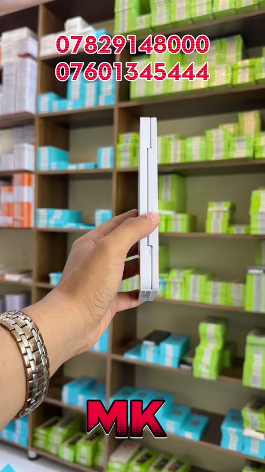 وصلت شاشات KS الأصلية 🔥 جودة عرض عالية وألوان واضحة واستجابة لمس مميزة، الخيار الأمثل لفنيي صيانة الهواتف الباحثين عن الجودة والثبات في الأداء. ✨ 📱 متوفرة الآن لدى شركة محمد الخفاجي 📞 *********** 📞 *********** 📍 الحلة - شارع 40 - عمارة السلطانة 📍 الحلة - شارع المكتبات - عمارة الحمد شركة محمد الخفاجي MK ثقتكم أساس نجاحنا �

