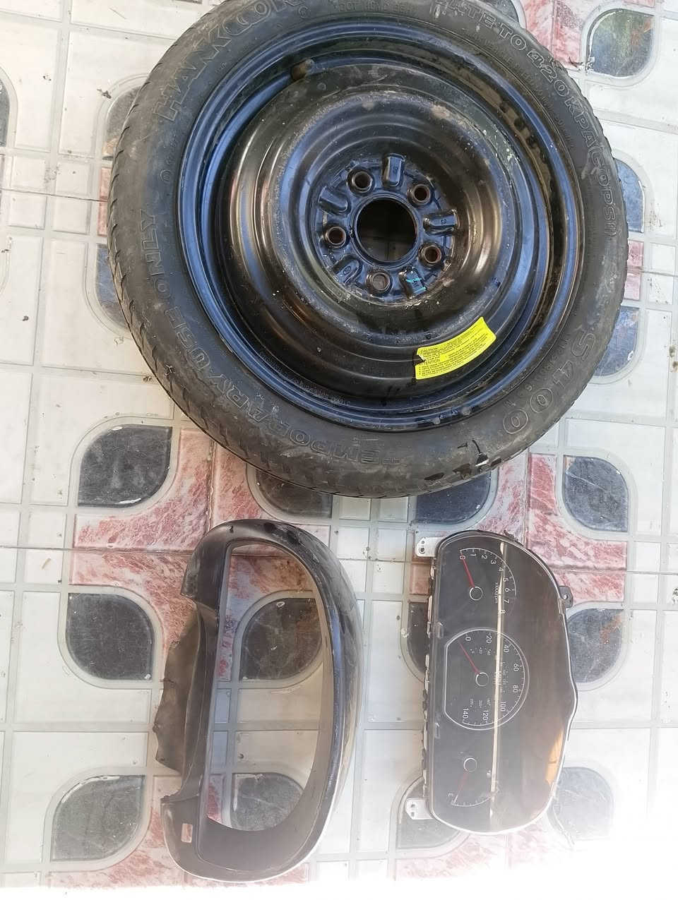 السلام عليكم  غراض النتره. قيم واخذ مكاني بغداد
***********
