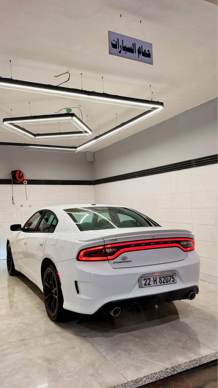 سلام عليكم 
دوج جارجر 2019 
مواصفات : se / محدث GT 
ماشية : 88 الف ميل 
داخله كلين تايتل 
بلعراق صار حادث جاملغ مبدل بلادي و بنيد محدث GT
مكانين تعديل PDR
و ايرباك مرجع بلادي 
السعر : 218$
***********
*********** أربيل, العراق
