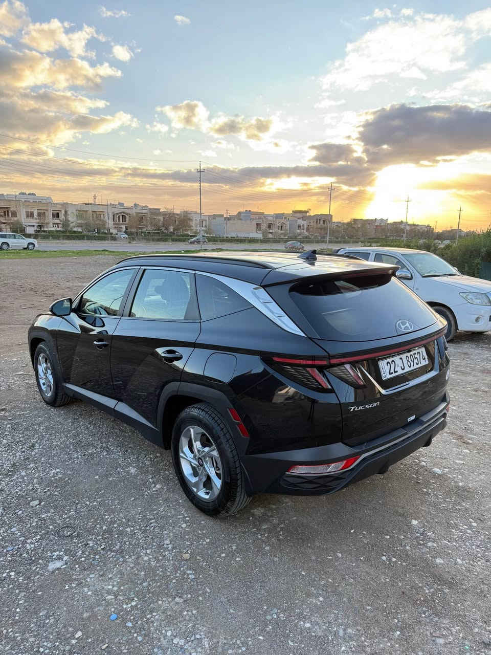 توكسان فول موصفات ماعدا سلايت فقط سلايت مابي
موديل 23
بجم كبس خلفي كبس 
حادث فقط باب خلفي شوي جاملغ صبغ 
مرقم كامل أربيل تحويل وكاله جاهز
مراوس فقط ارقام شماليه 
تصل رقم وتساب ***********
مكان أربيل 
سعر تصل تدلل سعر. مانسب أربيل, العراق
