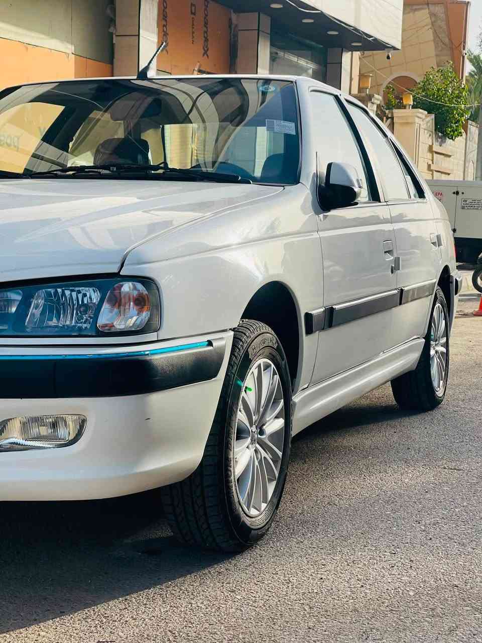 سلام عليكم بيجو بارص 2025ماشيه 25الف رقم بغداد بسمي السياره مكفوله كفاله عامه السعر 85وبيه مجال حك الجيه مكاني ناصريه مركز المدينه 
رقم مبايل ***********
