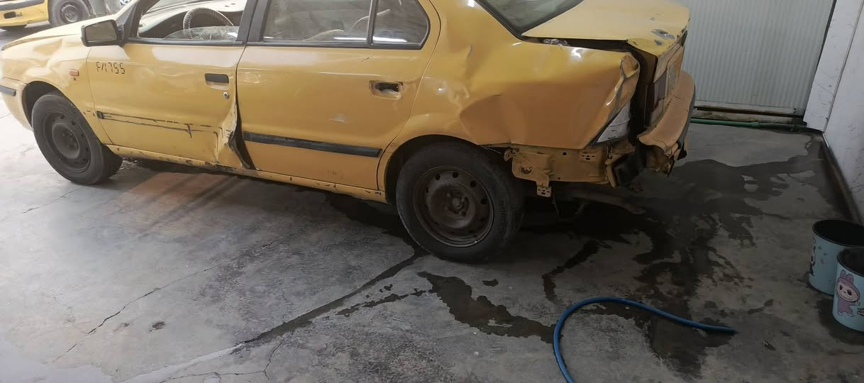 السلام عليكم سياره سمند موديل 11رقم تحويل مباشر كير ومكينه كورله عليها هيئه وغرامات 880 تحويل مباشر عنوان بغداد البياع رقم الهاتف ***********
