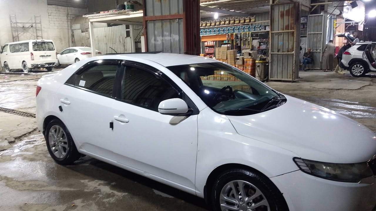 سلام عليكم
كيا سيراتو موديل 11
خليجي مكينه 1600
دوش كفاله كير ومكينه 
صدر جديد لك السياره عليهه ادامه كامله 
ربع ما تصرف عليهه كلشي بيهه شغاال 
تخم تاير قاعدته وفيت بام احتياط 
حمام مسويلهه اليوم ترايهه للبصره 

السعر 110بيهه مجال


**إذا كنت صاحب هذا الإعلان وتريد حذفه لأي سبب، رجاءا أرسل رسالة إلى الدعم الفني**