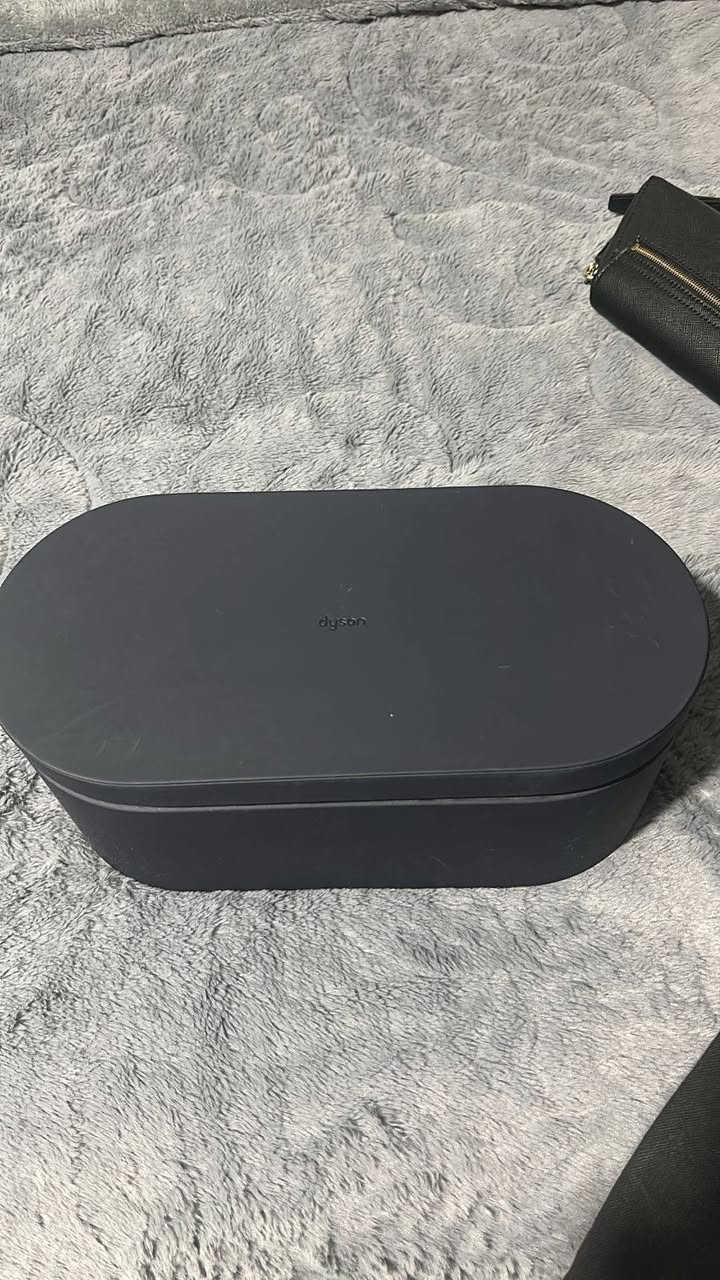 Dyson airwrap used in great conditions for sale. دهوك, العراق


**إذا كنت صاحب هذا الإعلان وتريد حذفه لأي سبب، رجاءا أرسل رسالة إلى الدعم الفني**