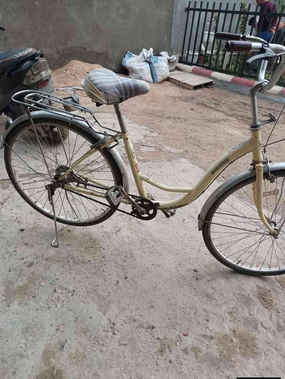 باسكل باله حجم 26 نضيف مانقص شي السعر 50
مكان بابل بشاوي


**إذا كنت صاحب هذا الإعلان وتريد حذفه لأي سبب، رجاءا أرسل رسالة إلى الدعم الفني**