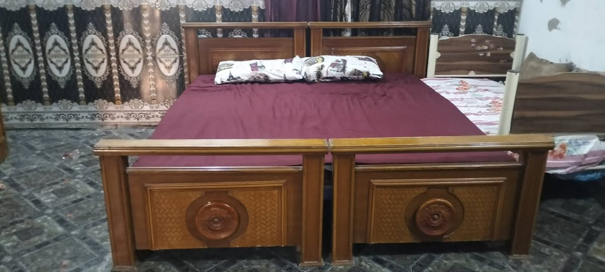 سلام عليكم غرفه نوم للبيع صاج الاصلي وثكيل مو سوكيه هيه ودوشك سعر ٤٥٠ وبيها مجال الغرفه حيل نظيفه


**إذا كنت صاحب هذا الإعلان وتريد حذفه لأي سبب، رجاءا أرسل رسالة إلى الدعم الفني**