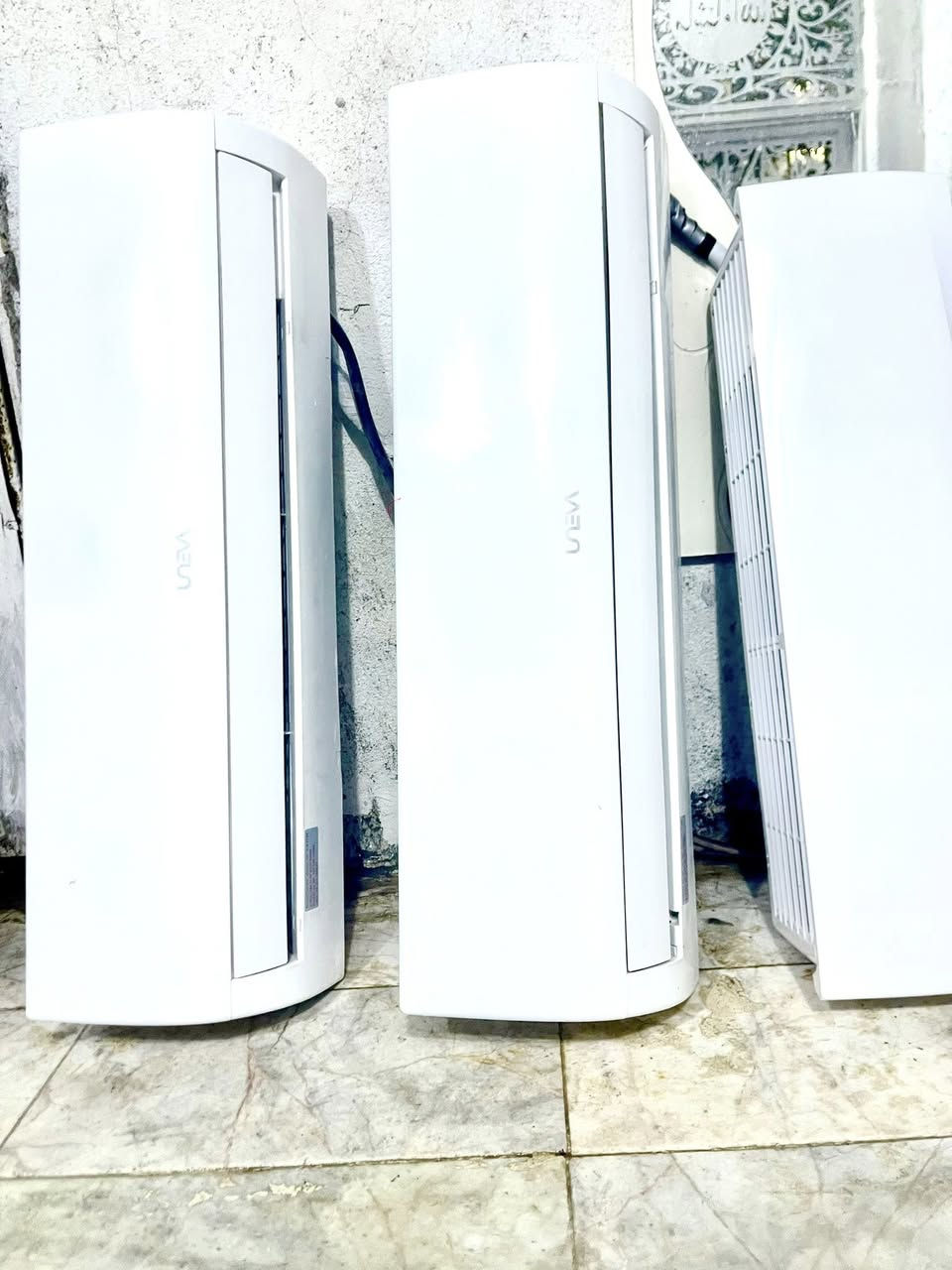 سبلت طن ونص شرط الشغل والتبريد وضمان كامل وطقع داخليه طنين ماطابات تصليح ضمان سنه تعطل ترجع سبلت سعره 225داخليات عله 100 تنومه ***********
