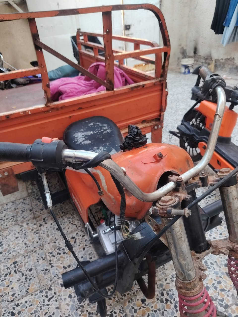 متاح. سلام عليكم. ستوته. البيع
بدون. وراف. يبفان. ميسان لمجر لتصل***********
