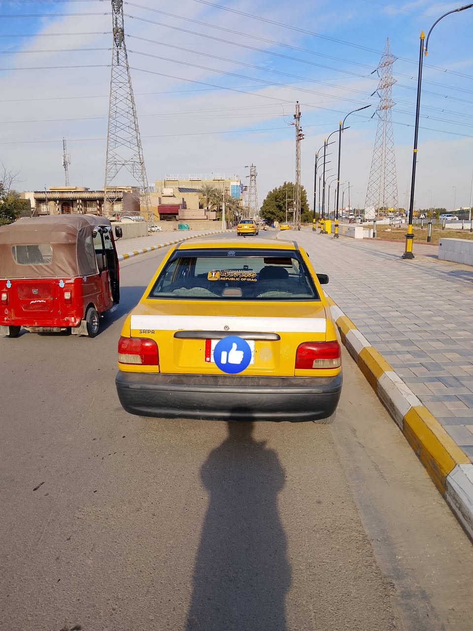 السلام عليكم
سايبه مديل 2012 للبيع 
رقم بغداد السياره جاهزه كل نقص مابيهه وكلهه شغاله 
مصفره هيئه وغرامات  السعر 25 وبي مجال مكان السياره كوت للاستفسار الاتصال على الرقم ***********
