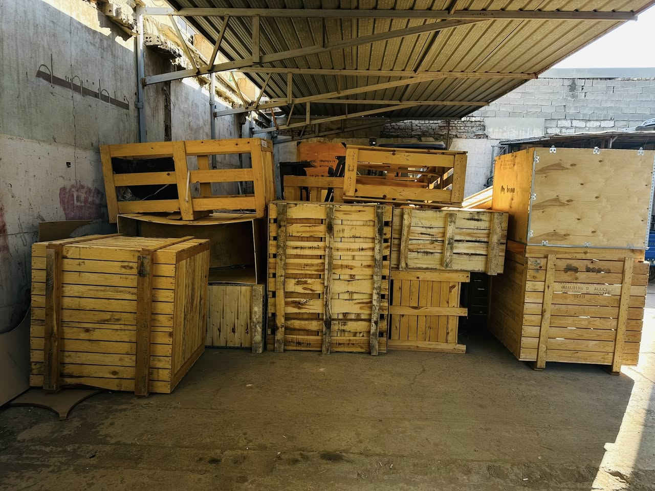 عندي صناديق عدد 30
البيع شلعه سعر 150الف
العنوان بغداد مجمع المشن
***********
