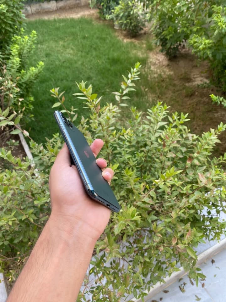 سلام عليكم ايفون 11برو ماكس   مبدل شاشه ذاكره256G    بطاريه 🔋79 ميصرف مابي اي شخط   جهاز ياخذه ينسى شحن بنسبا 11برو ماكس  سعر 290 مكان ديالى شهربان الرقم *********** متواجد فقط وتساب
