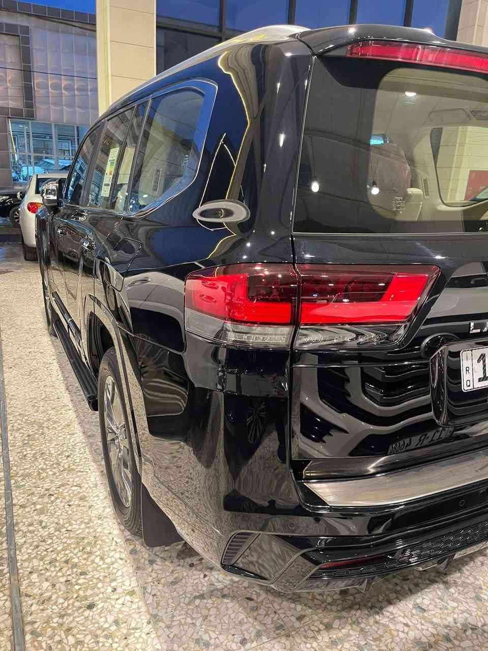 🚘 تويوتا لانكروز بريم UX 2024 لمتد – للبيع
ماشيه: 12,000 كم
كشنات: تدفئة وتبريد أمامي وخلفي
كاميرا محيطية + رادار أمامي
كشن السائق ذاكرة ومموري
شاحن وايرليس أمامي وخلفي
الصندوق الخلفي فلاش
الكشن الخلفي كهرباء
السيارة مكفولة بالكفالة العامة – بغداد
💰 السعر المطلوب: 78,000 دولار
📞 للاتصال: ***********
