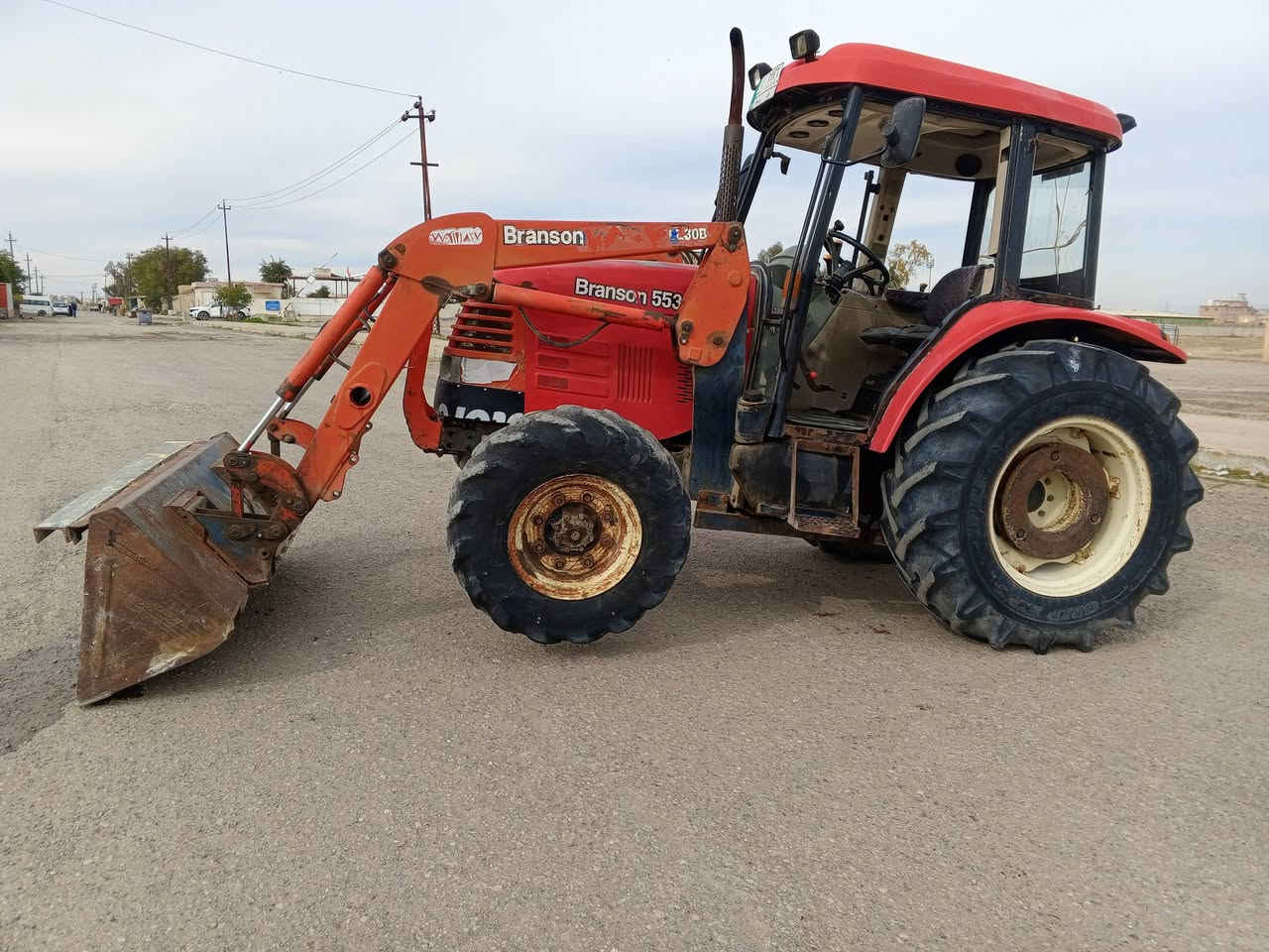 السلام عليكم عندي تلكتر نوع برونيسون كيله بلادي موديل 2008 رقم بابل ألماني شرط التحويل گير ومحرك واكسل شرط سعره 85ورقه وبي مجال الاتصال على رقم ***********
اتصال واتساب فقط تعاليق مااجاوب
