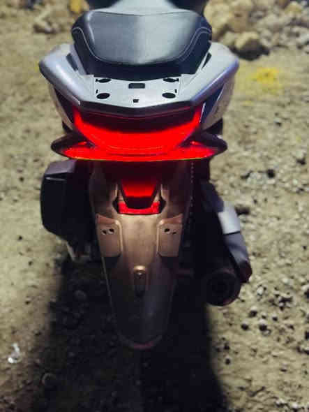 السلام عليكم دراجة bcx جيل الثالث كوري  دراجة نضيفة خير من الله. ماشيه. 81 الف كيلو متر. العنوان:  بغداد مدينة الصدر السعر: 1.800. تعال وافحص الرقم *********** مامتواجد فيس فوك. راسلني واتساب او خابرني. بغداد
