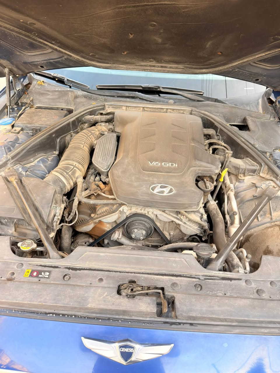 جنسيز 2015 رويال فول الفول مواصفات ماشية 101,000 رقم بغداد وارد امريكي حادثه من امريكا جاملغ خلفي عكس السائق وشوية من الباب الخلفي وهنا بالعراق صار بيه طخة صفح بنيد وشبر بالجاملغ الامامي عكس السائق والبنيد مبدل اصلي مالته وبيه طخه كلش خفيفة اقل الشبر بعده على حطته بالجاملغ الامامي جهة السائق السعر 140 وبيه مجال 
المواصفات👇🏻👇🏻
1-بصمه ابواب و صندوق 
2-بانوراما 3طكات
3-مكينه 6 سلندر 3.8 GDi
4- داخل جلد بيجي
5-كشنات كهرباء جهتين
6-كامره خلفية 
7-حساسات امامي خلفي
8-صندوك كهرباء ذكي يفتح عند الاقتراب
9-رادار النقطه العمياء
10-كشنات تدفه وتبريد امامي 
11-مري قلاب عند الرجوع الى الخلف
12-نظام ايكو تقليل صرف الوقود
13-مانع انزلاق بنظام حديث
14-برده خلفيه كهرباء +الجوانب يدوي
15- داتا شو تعرض السرعه عالجامة 
16-نظام درايف مود للقياده 4 اوضاع
17-شاشه حجم كبير فول HD 
18-شاشه قراءة العطلات بنظام حديث
19-حساس التايرات رقمي مع التنبيه بمكان الانخفاض
20-ستيرن كهرباء شفط
21-خزن ميموري للكشنات
22-مري شفط مع هيتر للضباب
23-تحكم ستيرن فول جهتين
24-ويل كب حجم 18 دعايه الشركه
25-شعار جينسز بالمري ضوئي
26-نظام الترحيب عند القتراب 
27-لايت زنون بلادي عالي ناصي
28-بك لايت لد ليزري
29-دبل جام اوتو مع عازل للحراره والصوت
30-مرايه داخليه ذكيه مع البوصله
31-تبريد قطعتين منفصل التحكم
32-نظام التكلم مع السياره
33-مدخل USB مع اواكس
34-نظام P.بارك قفل الحساسات من التنبيه والازعاج
35-سماعات انفنتي 16 سماعه مع دمام امامي خلفي صوت عالي جداً
36-ماسحات اوتو 
37- لايت مستشعر للاضاءة
38-دشبول مطعم صاج
39-يدات الباب ضوئيه
40- نظام الاتصال بلوتوث مع حاكيه
41- نظام GPS خرائط بشاشه
42-اضائة داخليه عدسات زنون 
43- شفتات كير بالستيرن


**إذا كنت صاحب هذا الإعلان وتريد حذفه لأي سبب، رجاءا أرسل رسالة إلى الدعم الفني**