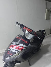 ماكس للبيع الدراجة نضيفة مكينة خير من الله بوشة 49شلعة ومعدل السعر475و...