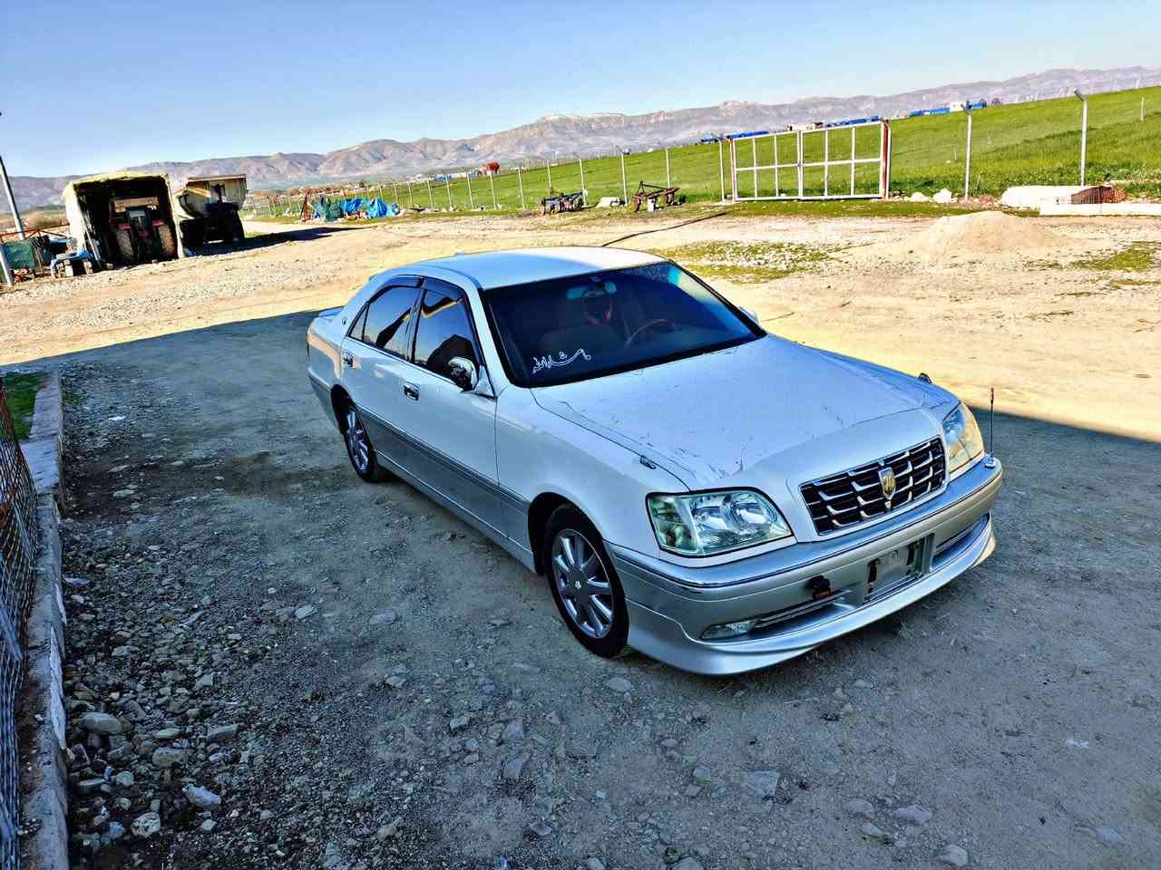 سەرتا بەناوی خوا
مەلیکە موس موس 
بۆ فرۆشتن
2003
d4بچوک
سێ دوگمە 
چوار کوشن کارەبا
پەردە
بێ چاڵ بێ شوخت 
بێ بۆیاخ 
چوار تایەو ویلی لۆکی لەسەرە 
تازە ڕۆنی گۆڕاوە 
کامل سپۆرت 
بێتەقەو ڕەقە  تەقەو دوگەڵاو بۆ ئەبڕم لەڕەسمەکان جوانترە
 گەڵاو مەجالێکی کەم‌60
ڕەسمی سۆنەرەکەشیم داناوە
هەیە بە 50 بەس لەمە نیە ئازیز گیان😜
***********
گوڵ ئەدمین🌹
