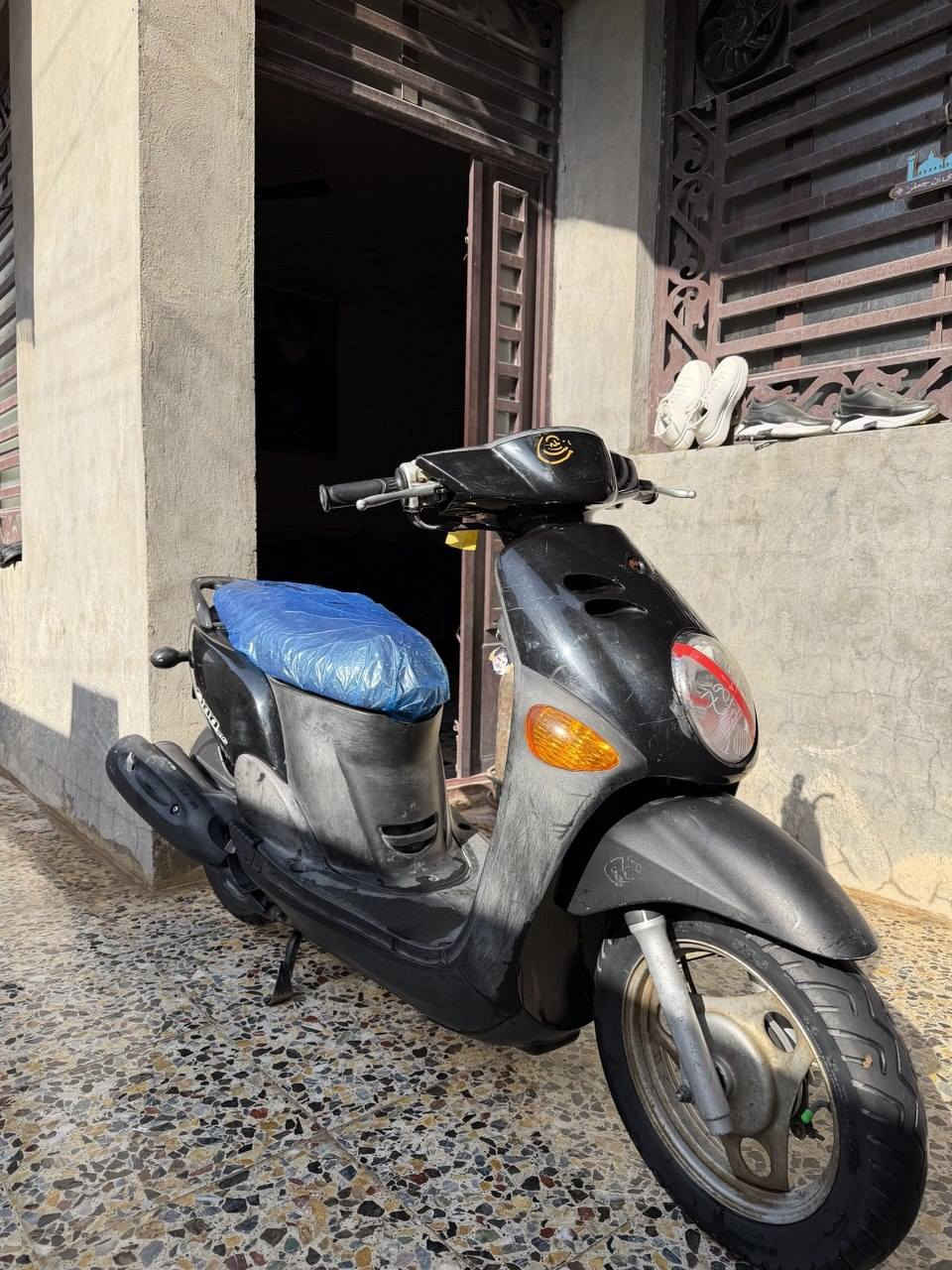 سلام عليكم 
دراجة فلة 120 للبيع 
مكفولة دخانة صوت فتح
محرك 125cc 
مكاني بغداد الشعلة
السعر 800 بي مجال   *********** واتساب دراجه مكفوله جلاله كلش جديده
