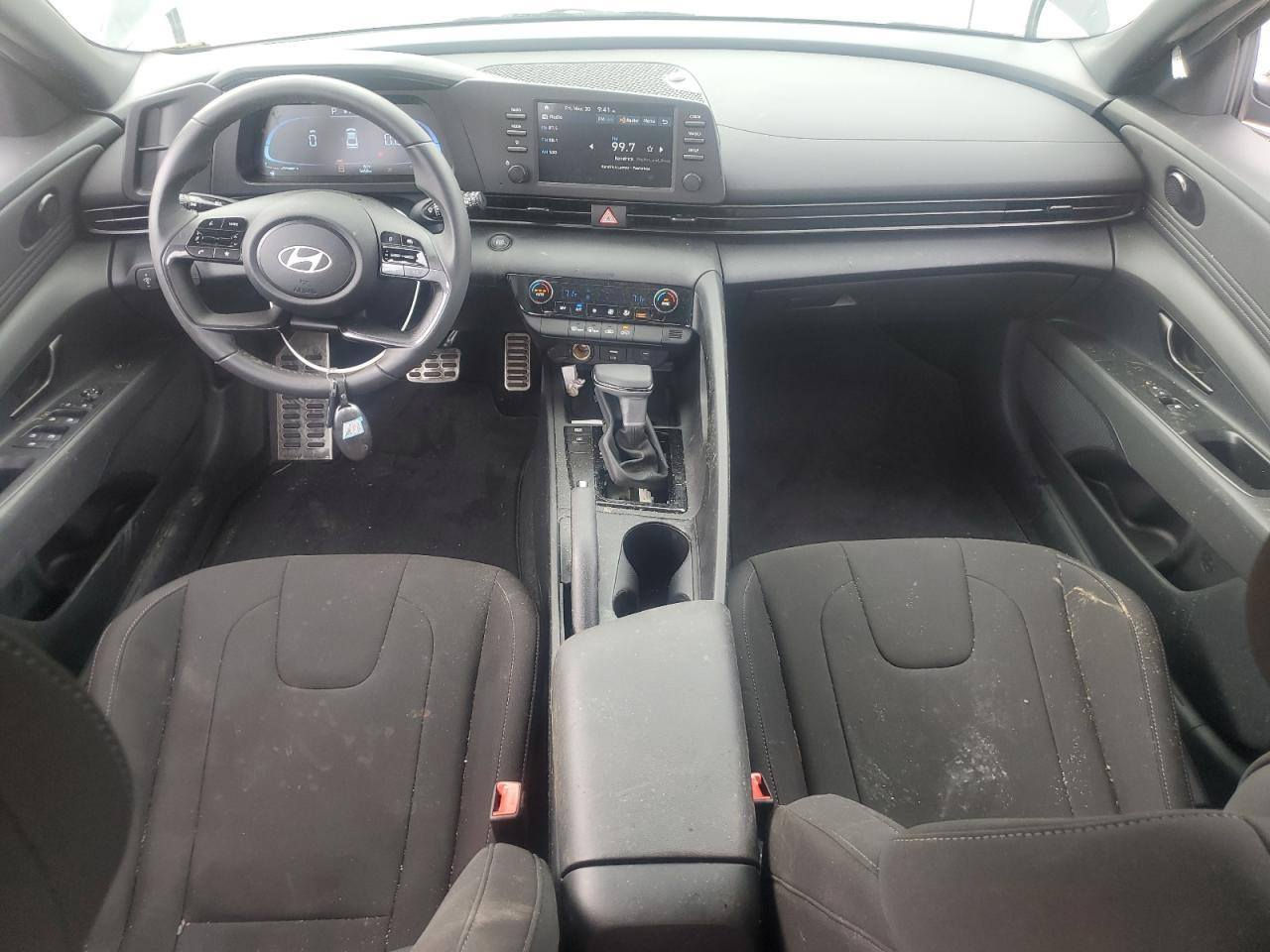 السلام عليكم النترا موديل 25 دخول جديد انباع على وضعها البارحه طلعت من الميناء حره بدون رقم ا***********
