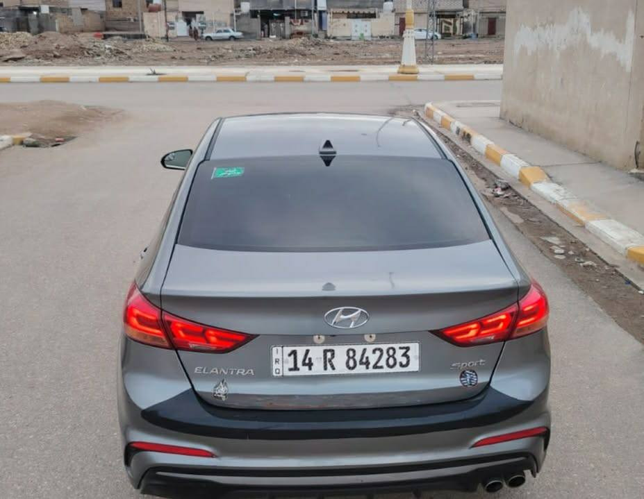 سلام عليكم اخوان
هونداي النترا موديل 2017 #سبورت #رياضيه
#وارد امريكي
سياره داخله كلين بدون حادث
كله ليبل واحد ماعده البنيد مبدل هنا بلعراق وجاملغ صبغ 
وبيه بارد قليل كلش
رقم بصره دولي
#بسمي سنويه ل2031 تحويل ثاني يوم 
مواصفات السيارة
# محرك 1600 تيربو
# كير عادي  7 نمر
#ويل 18 رياضي
#كشنات جلد وحضن رياضي
مختوم  بعلامه ال sport
#تحكمات استيرن جهتين
#اشاير بلمري بك لايت لد
#لايت زنون اوتو بلاد
#بصمه تشغيل وبصمه أبواب
#شاشه وكامره دواره
#تدفئه كشنات الأمامي
#كزوز رياضي
#دركه استيرن حرف D رياضي
#كيجات رياضي
#داخل اسود مطعم كاربون
#سياره جديده ماشيه 69mil
# تبريد ثلج ❄️ تدفئه حداديه جديده
#السعر 113 وبيه مجال
#مكاني ناصريه ***********
