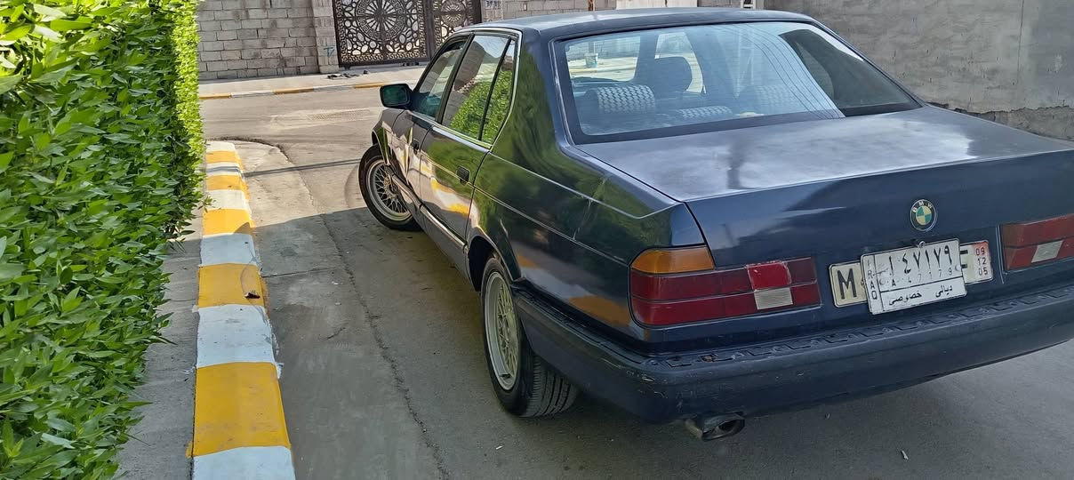 BMW E34 735i 1993
السلام عليكم ورحمة الله للبيع او مراوس سياره اصوليه مشروع وطني  تحويل مباشر مصبوغه عام عوزه شويه ترتيب 

محرك وكير نضيفات

كير اوتماتيك

صدر امامي ٩٠٪

صدر خلفي ٧٠٪

اكسل المرغوب رون ناصي

تخم ويل خليه

شاشه فحص الأعطال

مثبت سرعه

جام ٤كهرباء

*********** واتساب السعر ٤٥ وبيه مجال للطيبين مكان السياره فلوجه ترهم قسط
