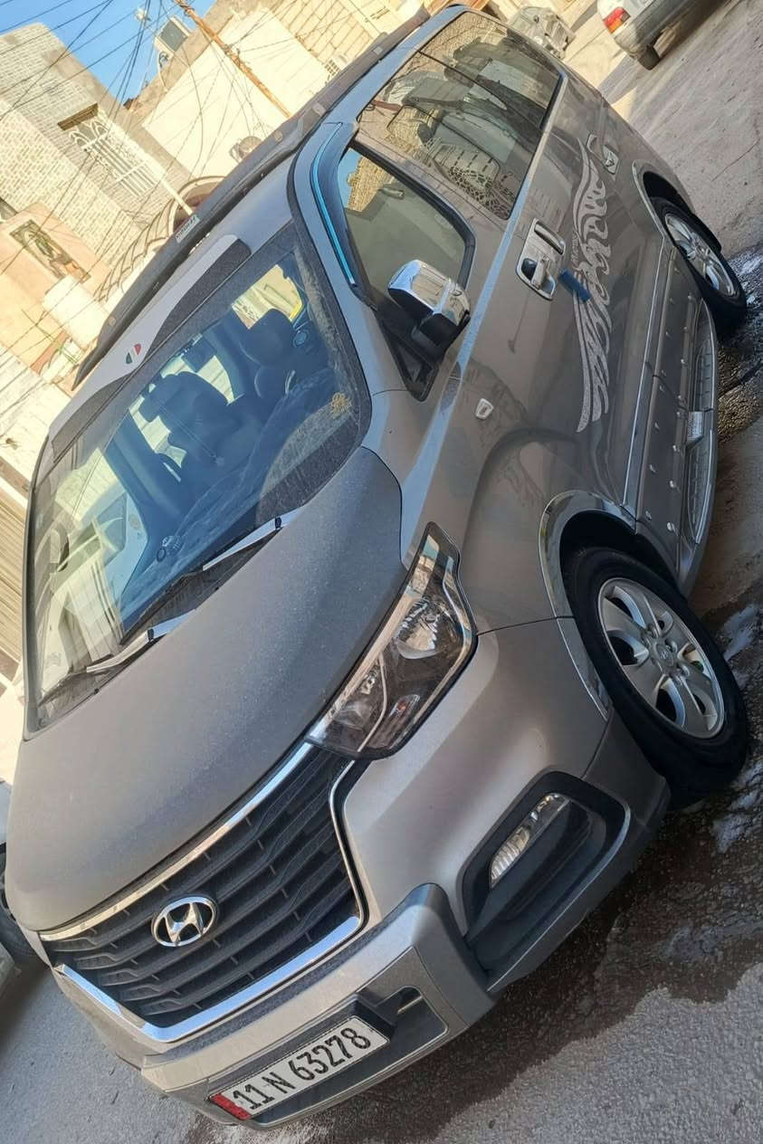 سلام عليكم ستاركس 21 دبلو
سياره بيها رش قطعه وحده بكوريه
تحويل ثاني يوم
سياره مابيها نقص برقي
سياره جديده 
الستفسار تصل(***********)
مكان سياره نجف
سعر33000$وبيها مجال قليل
