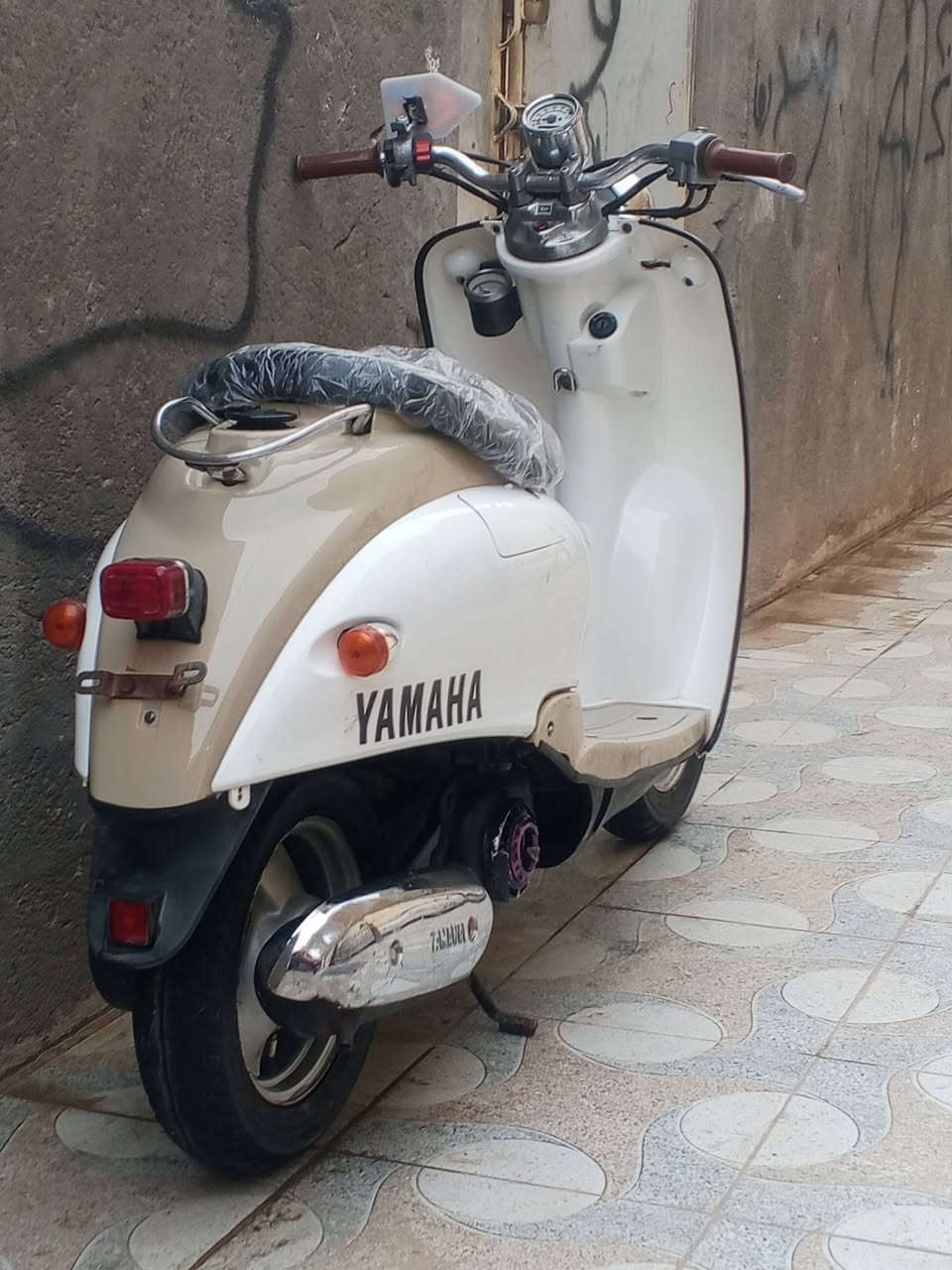 السلام عليكم لدراجه للبيع دراجه 60 نضيفه مكاني لرفاعي لسعر ب300 وبيه مجال


**إذا كنت صاحب هذا الإعلان وتريد حذفه لأي سبب، رجاءا أرسل رسالة إلى الدعم الفني**