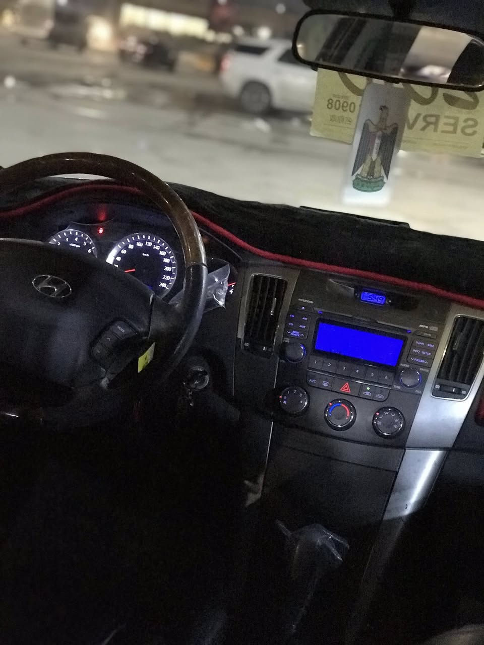 السلام عليكم ادوات غاز بلادي
ارقام وسنويه اصليات متومه 
سوناتا 2010  كصتها جنطه
فول مواصفات ما عدة الفتحة 
تحكم ستيرن جهتين
مرايت شفط
كشنات جلد
كشنات تدفئه 
حداديه 100/100
تخم تاير
سماعات ومضخم بلادي 
2000 دوش 
تبريد ثلج ❄️ 
تدفئه فول
كير ومكينه شرط
مابيها نقص برغي السيارة جاهزة وناعمه وحلوه 
مكاني بغداد ،،،،السعر 45 بيه حك لاجيه فقط 
اتصال ***********
