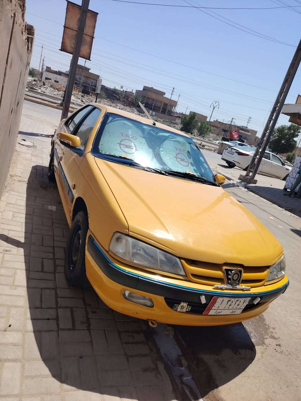 سلام عليكم بيجو بارص 2015 سيارة جاهزة مكينة كير تبريد تدفئة حدادية مشط جديد من كهربائيات ادامة كاملة من بخاخات بلكات وايرات داينمو يعني ماتصرف عليهة ربع كبل لشارع وهاي شوفت عينك بيهة جاملغ خلفي جهت العبري وابد ماواصلة لدواخل شي قليل منة والباقي شوفك عينك ماريدك تجي من بعيد واتعبك هاي كدامك سيارة وايشي ني حاضر اتصل وبيك خير وتدلل السعر 40 وبيهة مجال مكاني ديوانية رقم ***********

