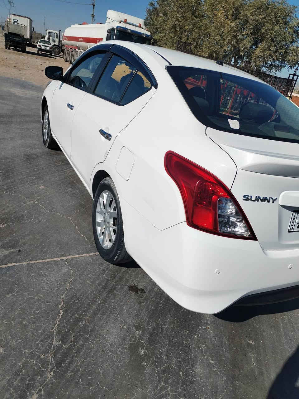 نيسان سني مصري 2023
كفاله عامه فقط الدعاميه الأمامية مبدله
الباقي كفاله اربع جام كهرباء قطعتين تبريد شاشة كامره وتحكم ستيرن حساسات خلفيه ويل كب السيارة جديده وحلوه مكينه حداديه جديده
العنوان نجف الاشرف 
السعر 117 وبيها مجال
الرقم
***********
