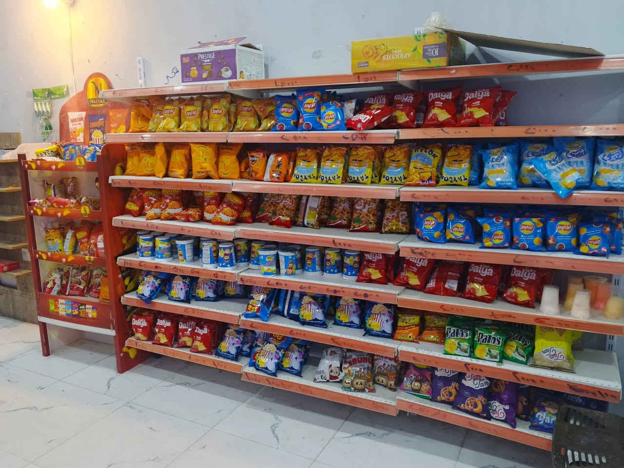 ماركت للبيع فرمان بران قرب مدرسة السعادة *********** واتساب
