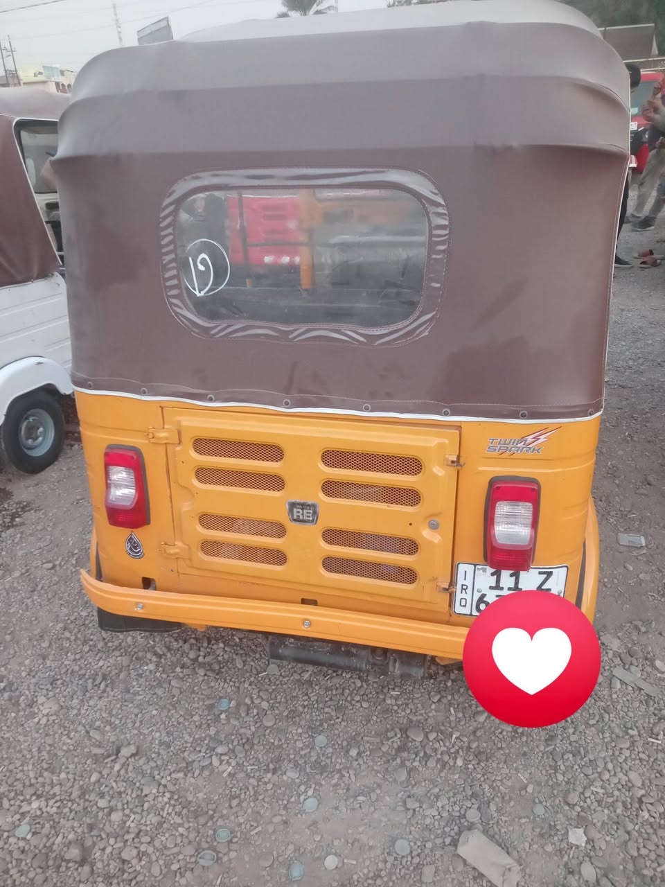 السلام عليكم تكتك البيع مديل 2019 بشهر 12 رقم وسنوية تحويل ثاني يوم  تكتك خير من الله السعر 6و750 وبيهة مجال الطيبين الاستفسار ***********
