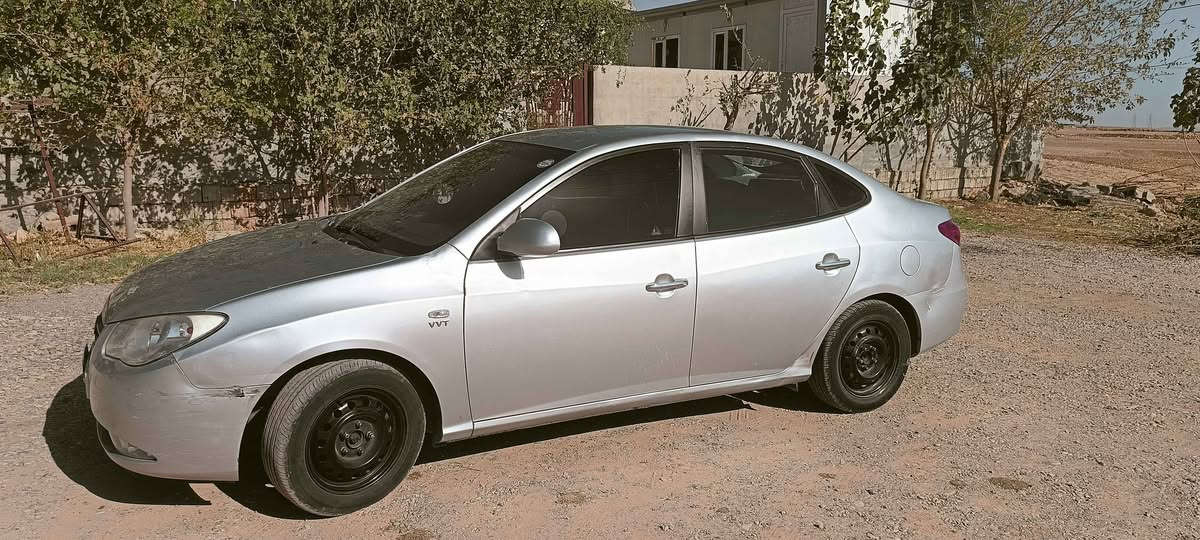 سەیارەکە هیچ مەسروفی نیە دووساڵا لای خۆمانە گێرمەکینە تەبرید هەمووی بەشەرتە چوارتایەی لۆک 150هەزار ڕۆیشتوە
***********
*********** كويسينجاك, أربيل
