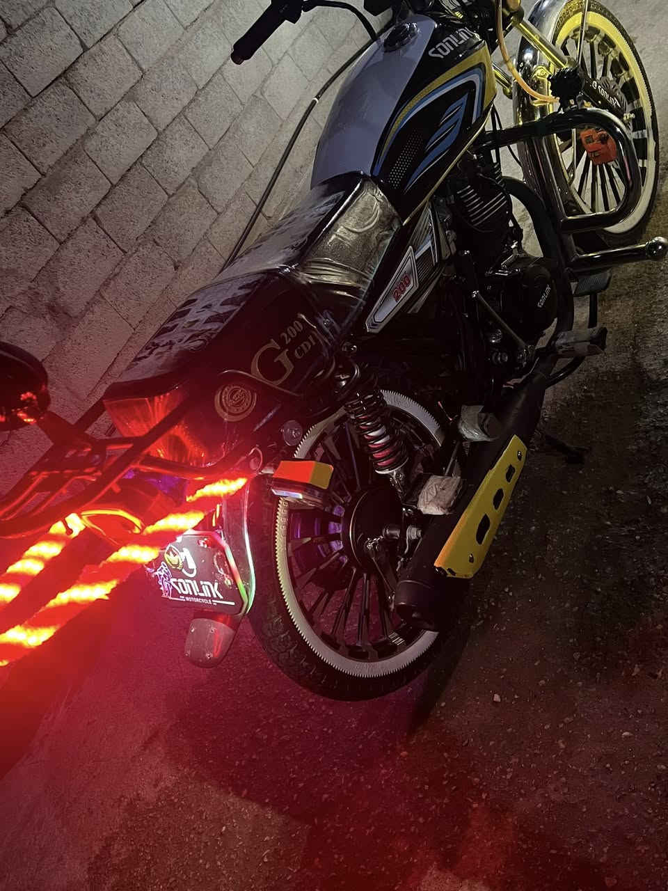 سلام عليكم مطور بعده جديد موديل 25سوجات 2بصمات 2اورقه موجوده السعر 900
هاذ رقمي ***********ا
