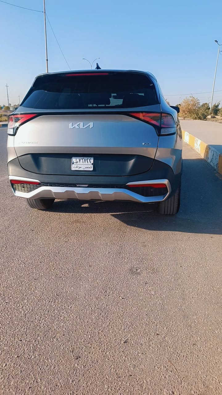 Kia Sportage Lx 2023
كلين كلين بدون ايرباك بدون صبغ بدون لوحات 
صور الحادث بلمنشور بيه لايت ودعاميه مبدلات اصليات 
السياره ماشيه 55
مكان السياره بابل سعر 188 بيه مجال قليل 
كل التفاصيل مذكوره 
*********** 📞
