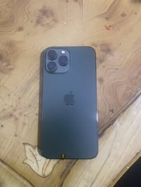 ايفون 13برو ماكس زيتوني ذاكره 256 بطاريه 92% اصليه غير مرفوعه  مستبدل ...