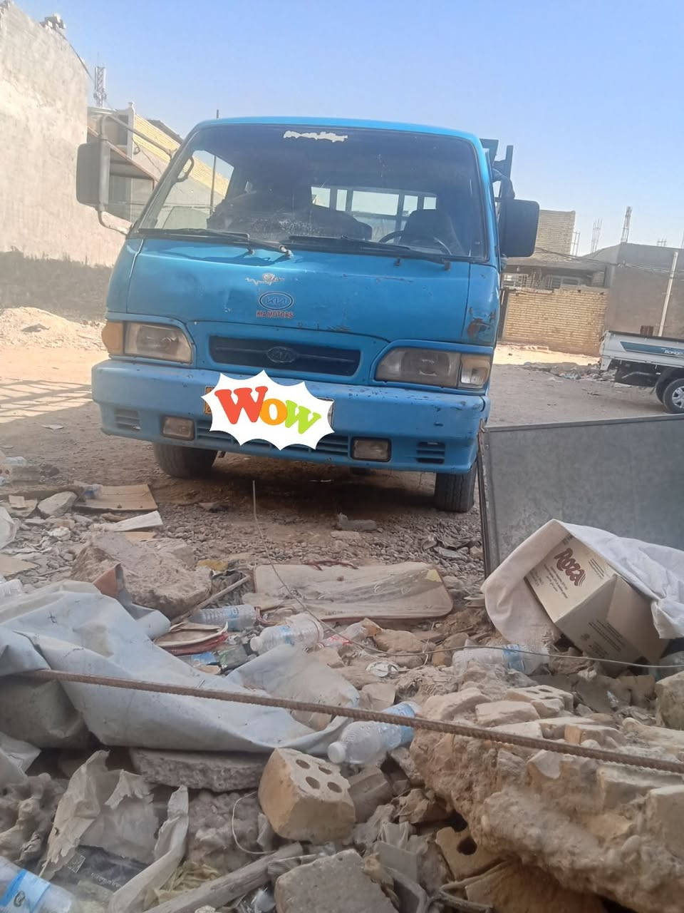 السلام عليكم كيا بنكو للبيع موديل 96رقم بغداد انكليزي تحويل  6 جنكال الكير الرابع موزين السعر 35 العنوان بغداد أبو غريب الشهداء الاتصال ع رقم ***********
