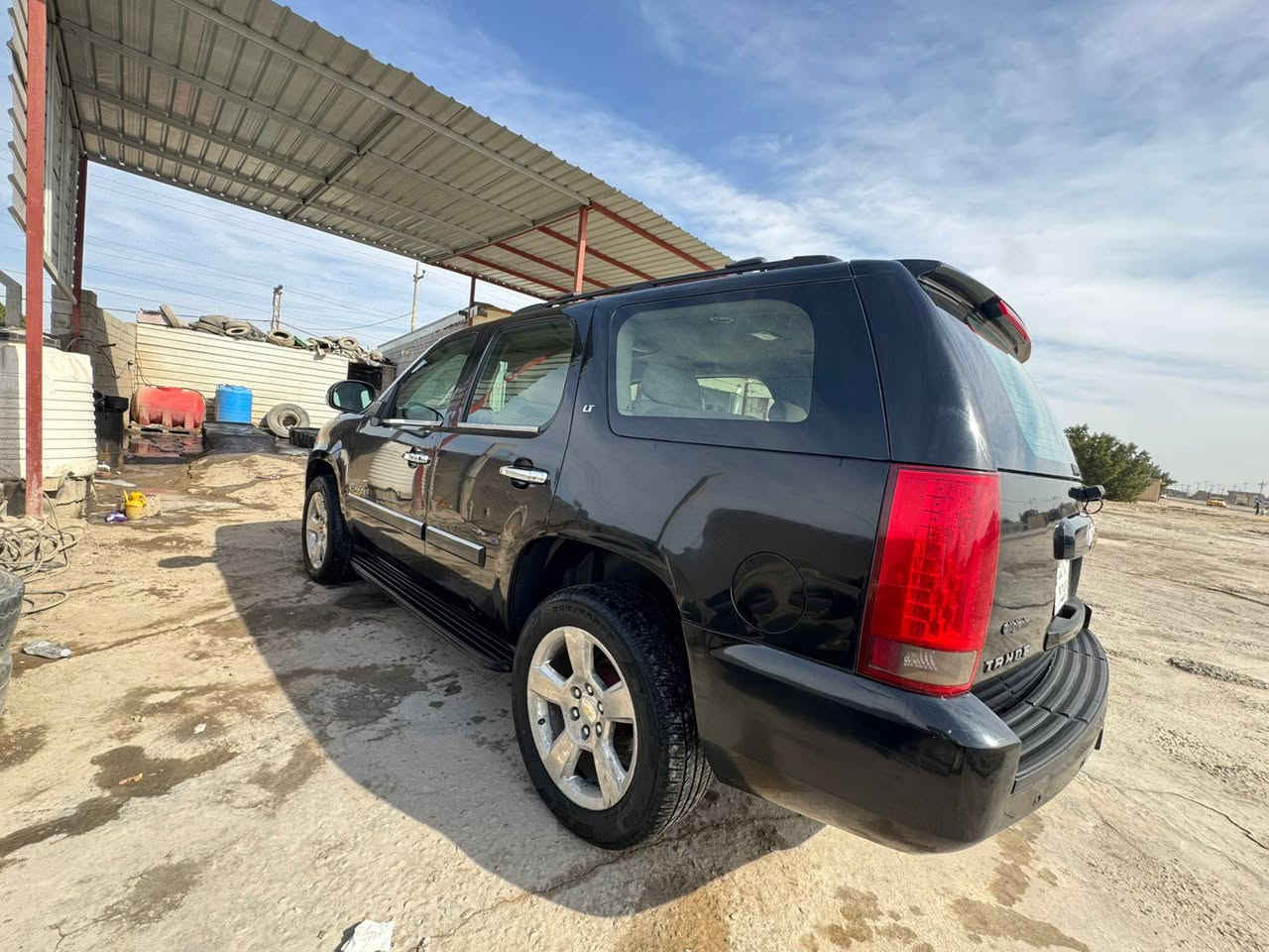 سلام عليكم تاهو موديل 2009 ادوات كفاله عامه كير محرك حداديه تبريد تاير كله جديده العنوان ناصريه المركز بيع فقط السعر 90 بيه مجال***********
