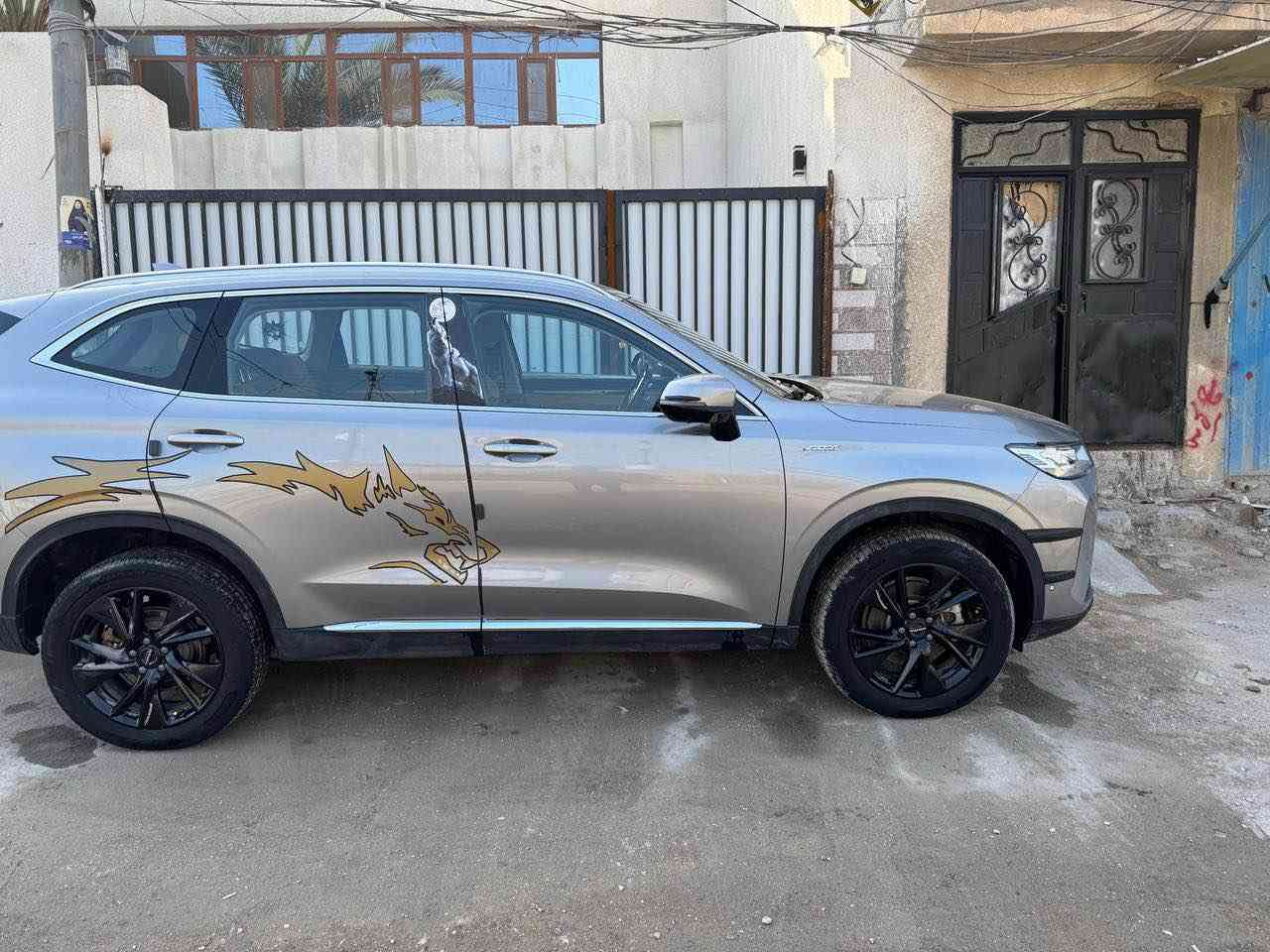 هافال مديل ٢٠٢٤ H6 ماشية ٢٣ الف كامل مواصفات بلاك اديشن 
بصمه وترحيب
شاشه و كامرات ٣٦٠ 
داتا شو 
بنوراما 
ركن تلقائي
مكابح طوارئ 
وهواي مواصفات تكدر تدخل على نت وتشوف نظيف كلش 
سيارة ب ٣١ مليون وبيه مجال قليل 
لتواصل 
*********** كربلاء, العراق
