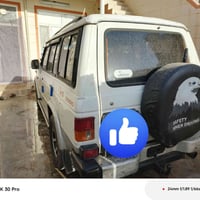 سيارة باجيرو موديل ٨٩جام كهربائي وسقف سلايت وتبريد شغال بس يحتاج غاز و...