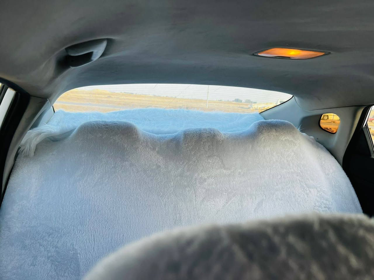 وبتمه امريكي مديل 19 البيع مكينه 2400
سياره حادث بصيط بابين رش بلا فتح ولا تبديل ولا دواخل 
يساره خير من الله فول موصفات من عده بصمه وبنرامه الاستفسار   ***********
